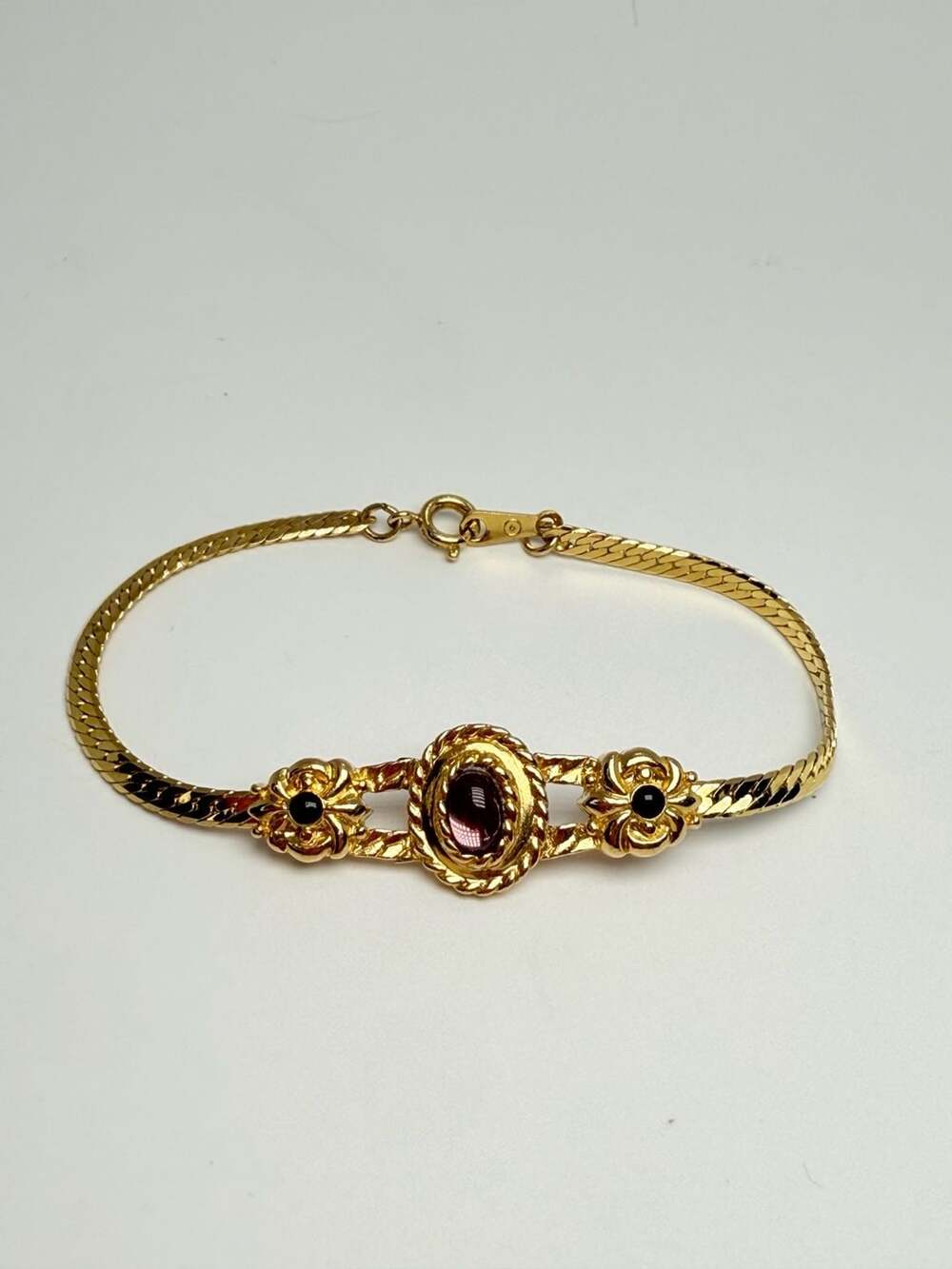 Vintage Gold Tone Garnet Accent Mesh Chain Bracelet 6.5 Inches